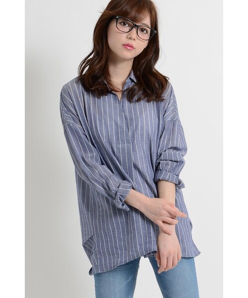 LOSICARIE(ロシカリエ)の「ストライプシャツ(トップス・レディース・柄物オフホワイト/柄物ネイビー・M)」の2枚目の写真