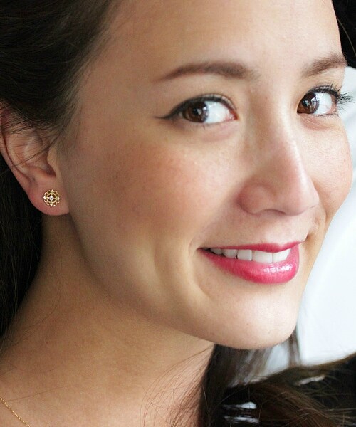 pinacoteca(ピナコテーカ)の「ピナコテーカ 277 クラシカル フラワー スタッド ピアス(ピアス(両耳用)・レディース・ゴールド・Free)」の2枚目の写真