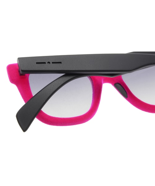 Italia Independent（イタリア インディペンデント）の「イタリア インディペンデント I-TEEN 0090VB-018 NEON PINK（サングラス・ピンク・45□21-135）」の5枚目の写真