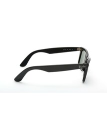 Ray-Ban（レイバン）の「レイバン WAYFARER SQUARE RB2151-901
