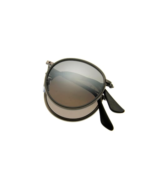 Ray-Ban（レイバン）の「レイバン ROUND FOLDING CLASSIC RB3517-029/N8-48（サングラス・グレー・48□22-140）」の5枚目の写真
