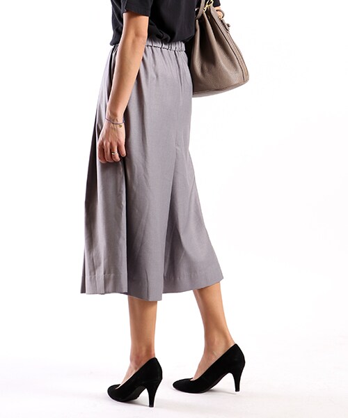 FREAK'S STORE（フリークスストア）の「タックフレアスカーチョ -2016新作-（パンツ・メンズ・グレー/ベージュ/ネイビー・S/M）」の5枚目の写真