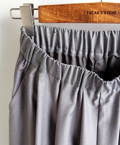 FREAK'S STORE（フリークスストア）の「タックフレアスカーチョ -2016新作-（パンツ・メンズ・グレー/ベージュ/ネイビー・S/M）」の7枚目の写真