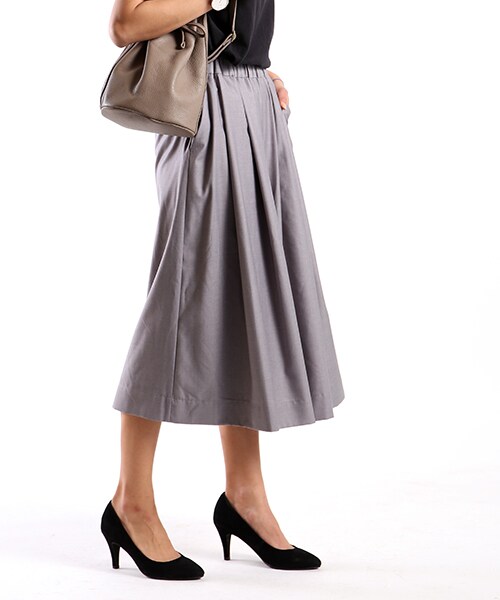 FREAK'S STORE（フリークスストア）の「タックフレアスカーチョ -2016新作-（パンツ・メンズ・グレー/ベージュ/ネイビー・S/M）」の4枚目の写真