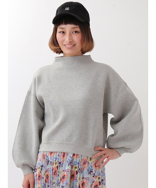 w closet（ダブルクローゼット）の「ニジュウス編みボトルネックニット（トップス・レディース・オフホワイト/グレー/ピンクベージュ/モスカーキ・FREE）」の5枚目の写真