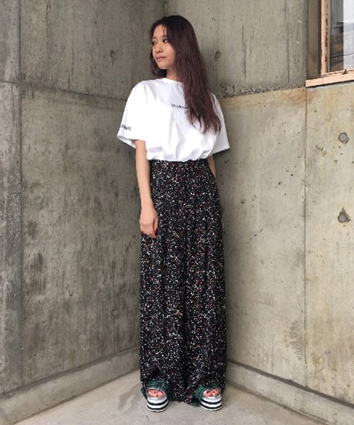 G.V.G.V.(ジーヴィージーヴィー)の「LIBERTY PRINT WIDE TROUSERS(パンツ・レディース・BLACK/RED・34/36)」の9枚目の写真