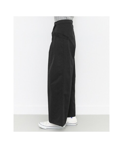 KBF（ケイビーエフ）の「ワイドラップパンツ（パンツ・レディース・BLACK/MOCHA・36/38）」の8枚目の写真