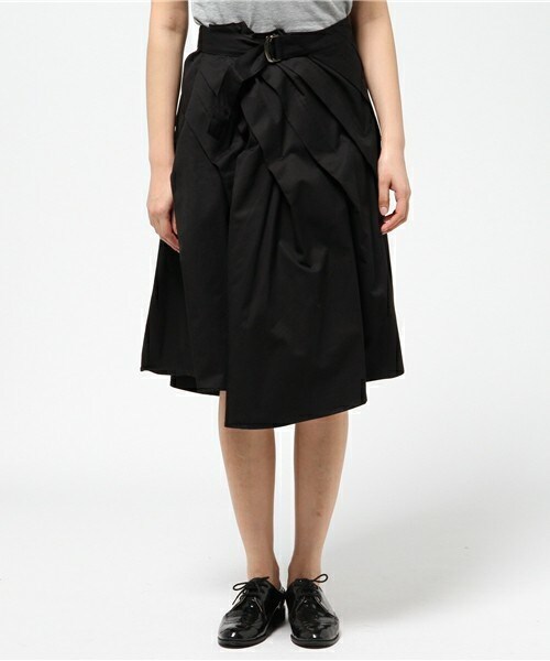 gomme(ゴム)の「タックスカート(スカート・レディース・ブラック/チャコールグレー・MEDIUM)」の4枚目の写真