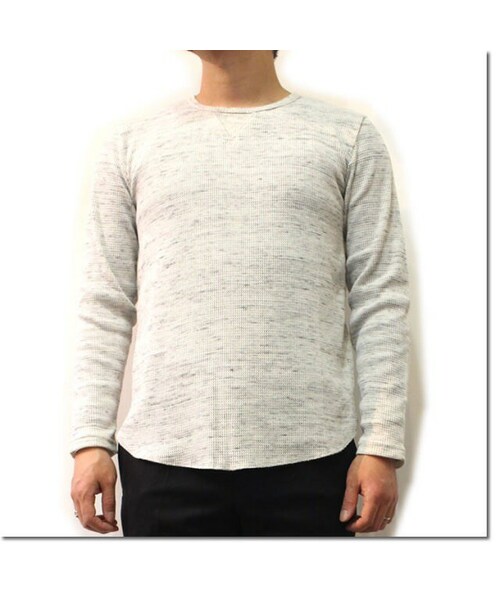 Cuirs（キュイー）の「エンボス加工クルーネックカットソー（Tシャツ/カットソー・メンズ・ホワイト/グレー・M/L）」の2枚目の写真