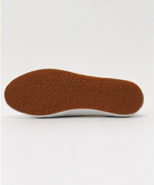 SUPERGA(スペルガ)の「SUPERGA COTU CLASSIC(スニーカー・メンズ・ホワイト/ネイビー・40/41/42/43)」の4枚目の写真