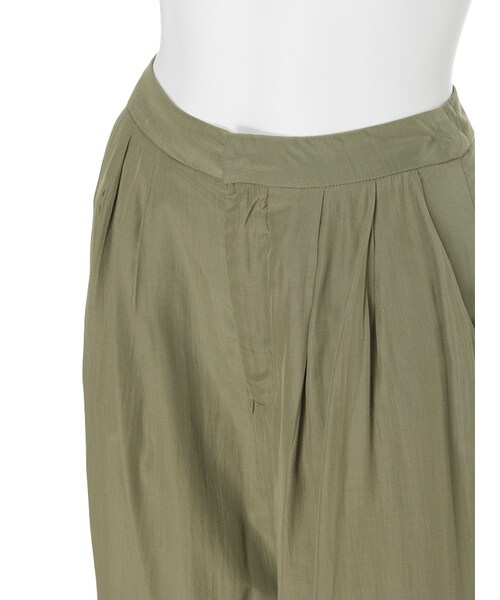 GYDA（ジェイダ）の「ウエストタックフレアパンツ（パンツ・レディース・オフホワイト/ベージュ/カーキ・S/M）」の8枚目の写真