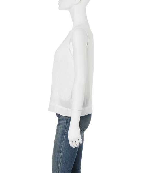 Ungrid（アングリッド）の「シフォン刺繍ノースリブラウス（トップス・レディース・オフホワイト/ブラック・F）」の5枚目の写真