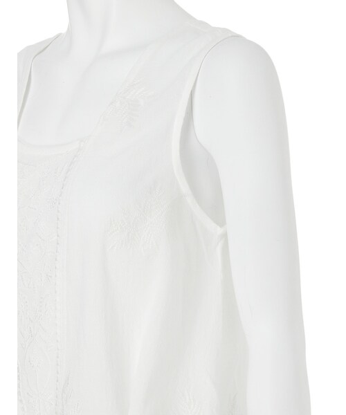 Ungrid（アングリッド）の「シフォン刺繍ノースリブラウス（トップス・レディース・オフホワイト/ブラック・F）」の8枚目の写真