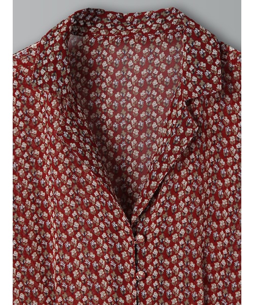 E hyphen world gallery（イーハイフンワールドギャラリー）の「シフォン小花柄ロングガウン（ワンピース/ドレス・レッド/ベージュ/ネイビー・F）」の6枚目の写真