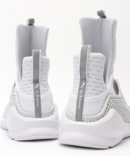 PUMA(プーマ)の「ウィメンズ プーマ×リアーナ コラボ フェンティ ホワイト PUMA FENTY TRAINER 189193-02(スニーカー・レディース・ホワイト・23.5cm/24cm/24.5cm)」の10枚目の写真