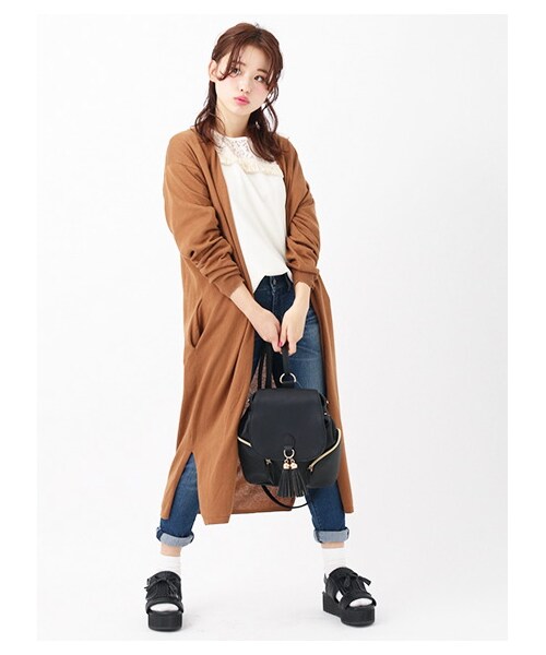 earth music&ecology（アースミュージックアンドエコロジー）の「フリンジレースドッキングプルオーバー（トップス・アイボリー/ブラック/ピンクベージュ・F）」の5枚目の写真