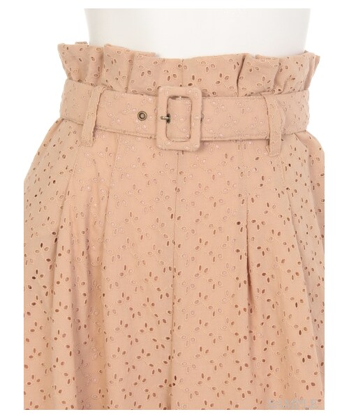 lilLilly（リルリリー）の「コットンレースフレアワイドパンツ（パンツ・レディース・WHITE/BEIGE/RED・S/M）」の6枚目の写真