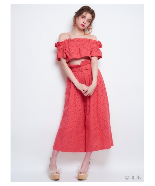 lilLilly（リルリリー）の「コットンレースフレアワイドパンツ（パンツ・レディース・WHITE/BEIGE/RED・S/M）」の4枚目の写真