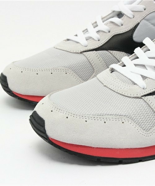 MIZUNO(ミズノ )の「メンズ ミズノ エアメダル グレー MIZUNO ML87 D1GA160003(スニーカー・メンズ・グレー・26cm/26.5cm/27cm/27.5cm/28cm)」の8枚目の写真