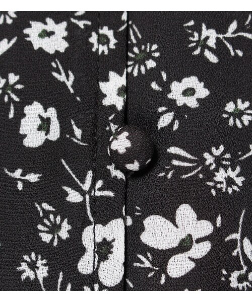 laboratory work（ラボラトリーワーク）の「紐ベルト付き小花柄マキシワンピース（ワンピース/ドレス・レディース・ブラック系/ネイビー系・M）」の10枚目の写真