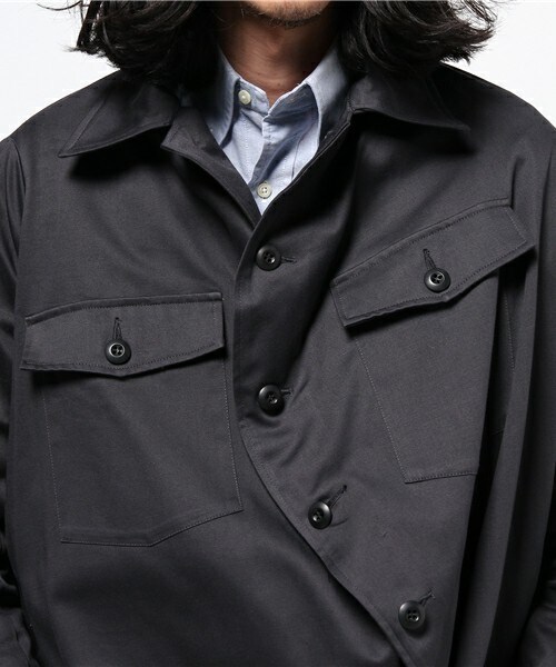 ANREALAGE（アンリアレイジ）の「ANREALAGE ミリタリーボールシャツ（シャツ/ブラウス・メンズ・ブラック/カーキブラウン・46/48）」の8枚目の写真