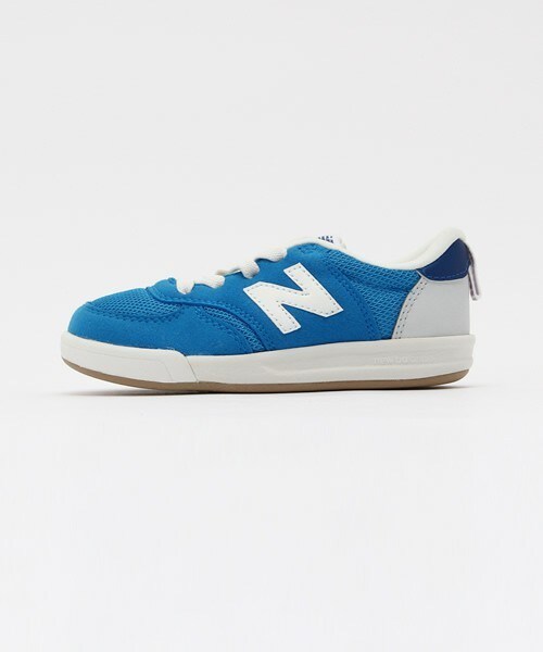 NEW BALANCE（ニューバランス）の「ベビー キッズ ニューバランス コート new balance KT300 BLI/ROI/WHI（スニーカー・キッズ・ホワイト/ブルー/ピンク・14cm/15cm/16cm）」の4枚目の写真