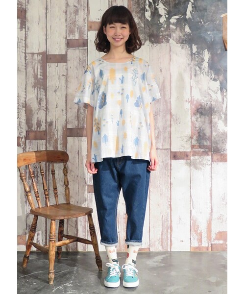 Ne-net（ネネット）の「Donna Wilson forest / ブラウス（トップス・レディース・light blue/light pink・02）」の8枚目の写真