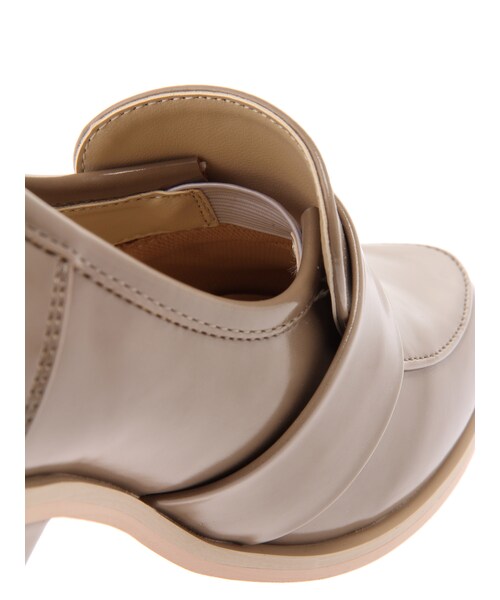 earth music&ecology（アースミュージックアンドエコロジー）の「ベーシックローファー（シューズ・ブラック/グレーベージュ/ブラウン・22.5cm/23cm/23.5cm/24cm/24.5cm）」の9枚目の写真