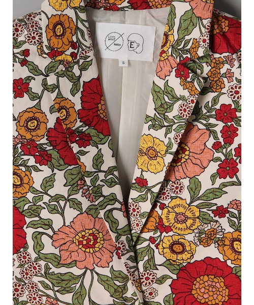 E hyphen world gallery（イーハイフンワールドギャラリー）の「M 花柄フレアチェスターコート（ジャケット/アウター・オフホワイト・S/M）」の4枚目の写真