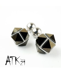 no brand（ノーブランド）の「両耳用（2個セット） ピラミッド