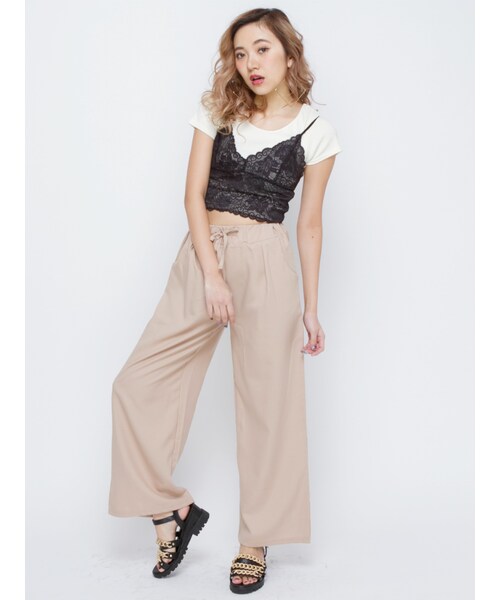 EVRIS（エヴリス）の「イージーワイドパンツ（パンツ・レディース・ホワイト/ブラック/ベージュ・F）」の5枚目の写真