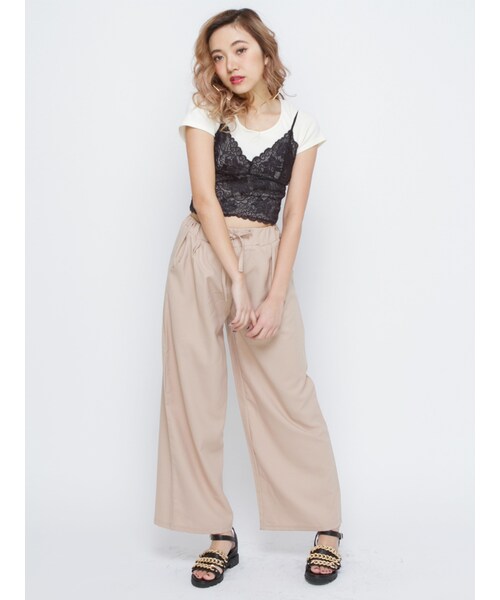 EVRIS（エヴリス）の「イージーワイドパンツ（パンツ・レディース・ホワイト/ブラック/ベージュ・F）」の4枚目の写真