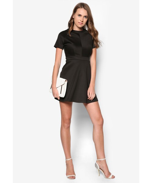 ZALORA(-)の「Collection Layered Panel Dress(ワンピース/ドレス・レディース・Black・XS/S/M/L/XL)」の4枚目の写真
