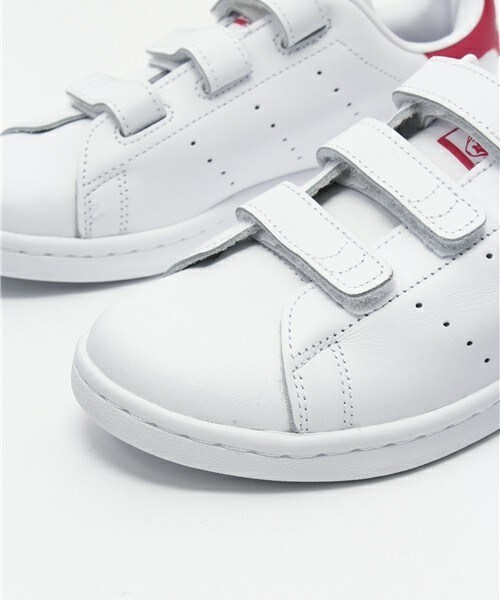 adidas（アディダス）の「キッズ アディダス スタンスミス コンフォート ベルクロ adidas STAN SMITH CF C B32706（スニーカー・キッズ・ホワイト・20cm/21cm/17cm/18cm/19cm）」の5枚目の写真