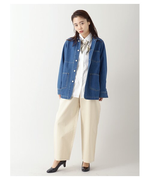 E hyphen world gallery（イーハイフンワールドギャラリー）の「綿ツイルサス付ワイドパンツ（パンツ・アイボリー/ブルー/ネイビー・F）」の11枚目の写真