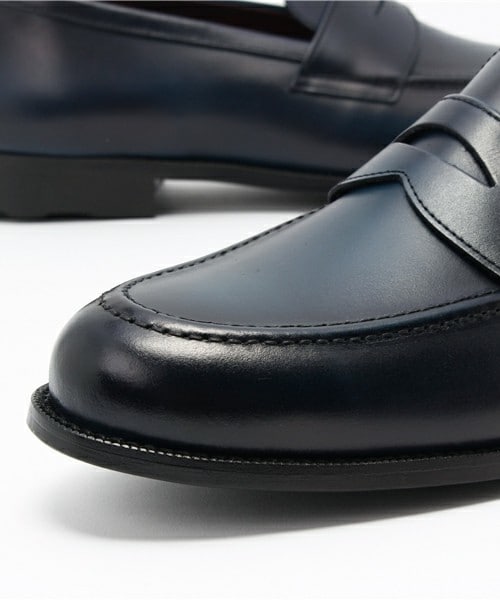MEN'S BIGI(メンズビギ)の「レザーローファー/JAPAN MADE(日本製)(ドレスシューズ・メンズ・ネイビー/キャメル・SMALL/MEDIUM/LARGE)」の8枚目の写真