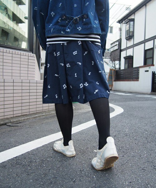 FRAPBOIS（フラボア）の「ノウトーツ（スカート・レディース・ホワイト/ネイビー・0/1）」の4枚目の写真