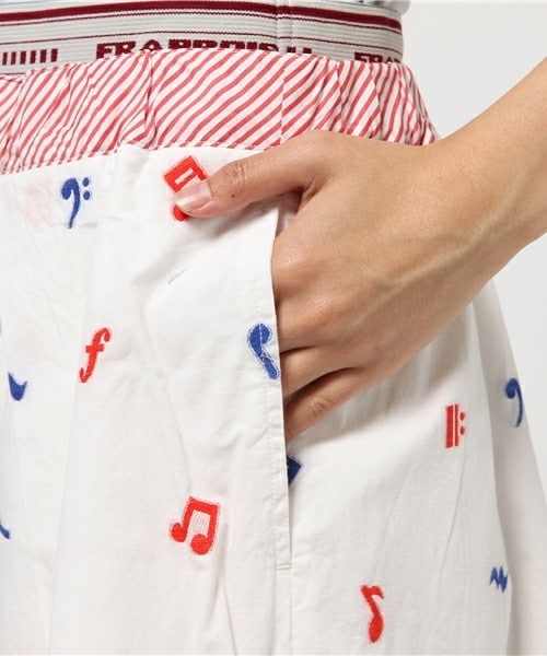 FRAPBOIS（フラボア）の「ノウトーツ（スカート・レディース・ホワイト/ネイビー・0/1）」の12枚目の写真