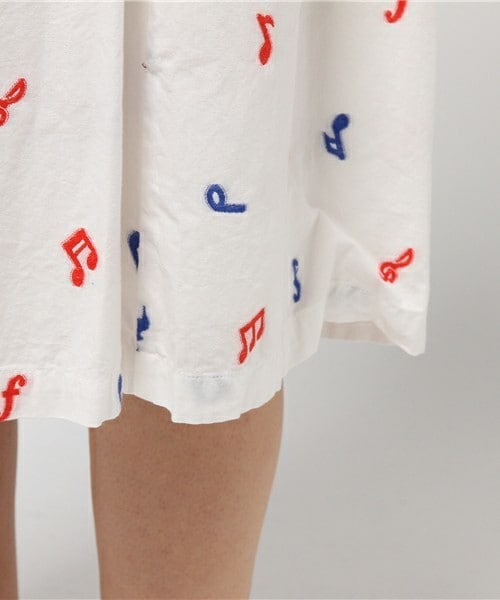 FRAPBOIS（フラボア）の「ノウトーツ（スカート・レディース・ホワイト/ネイビー・0/1）」の13枚目の写真