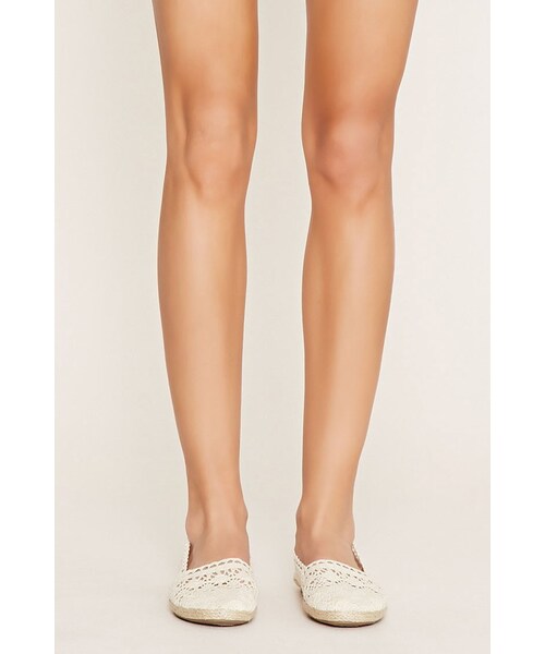 FOREVER 21(フォーエバー トゥエンティーワン)の「FOREVER 21 crochet espadrille flats(シューズ・レディース・Black/Pink/White/Blue・5.5/6/6.5/7/7.5/8/8.5/9/10)」の6枚目の写真