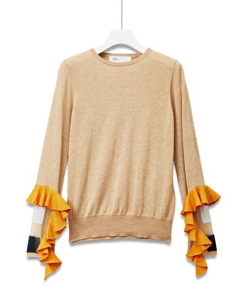 TOGA（トーガ）の「TOGA フローティングニットプルオーバー（ニット/セーター・レディース・ホワイト/ベージュ・36/38）」の2枚目の写真