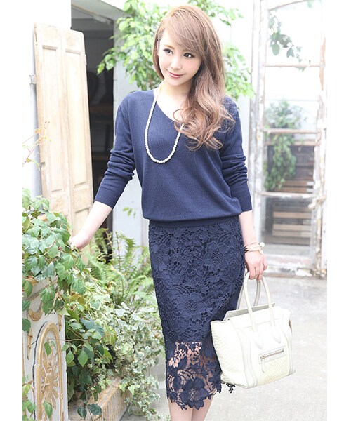 Rocotta by MOERY（ロコッタ）の「Rocotta(ロコッタ) Vネックニットトップス（ニット/セーター・レディース・ホワイト/ネイビー/ペールグレー/アイスブルー/スモーキーピンク・FREE）」の18枚目の写真