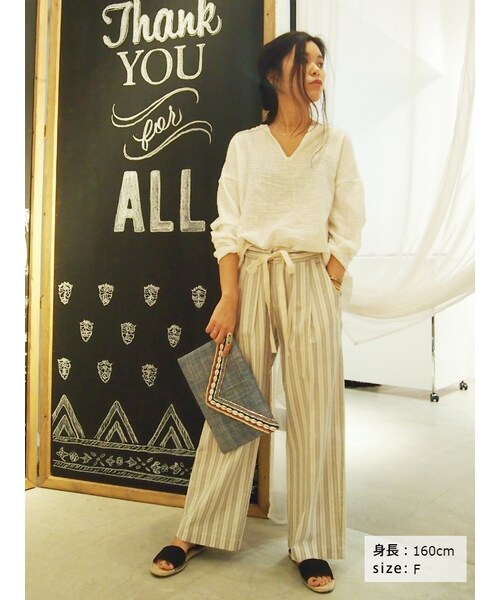 Ungrid（アングリッド）の「ワイドラフタックパンツ（パンツ・レディース・オフホワイト/ブルー・F）」の6枚目の写真