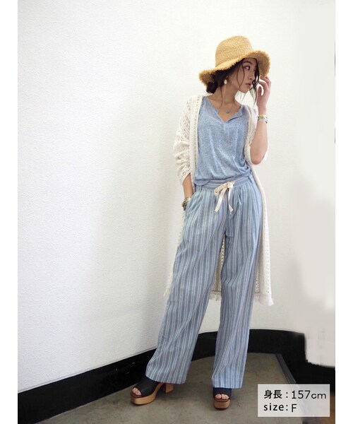 Ungrid（アングリッド）の「ワイドラフタックパンツ（パンツ・レディース・オフホワイト/ブルー・F）」の3枚目の写真