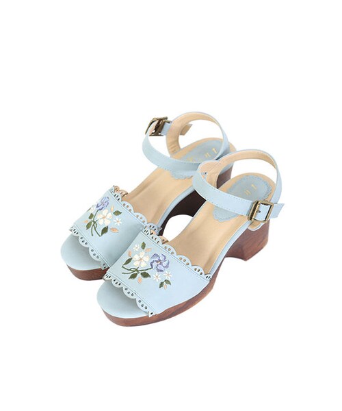 F i.n.t（フィント）の「フラワー刺繍サンダル/F i.n.t（サンダル・レディース・その他）」の2枚目の写真