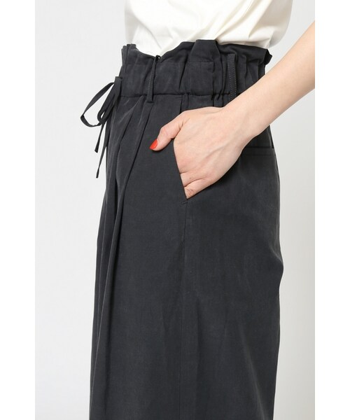 JOURNAL STANDARD（ジャーナルスタンダード）の「《予約》ミリタリークロスクロップドワイドパンツ◆（パンツ・ブラック/キャメル/カーキ・36/38/40）」の18枚目の写真