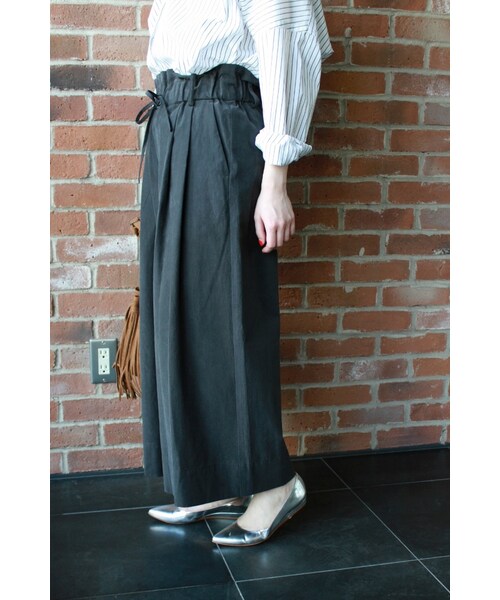 JOURNAL STANDARD（ジャーナルスタンダード）の「《予約》ミリタリークロスクロップドワイドパンツ◆（パンツ・ブラック/キャメル/カーキ・36/38/40）」の5枚目の写真