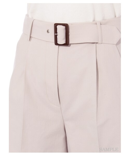 SNIDEL(スナイデル)の「ベルト付きショートパンツ(ショートパンツ・レディース・BEG/NVY・0/1)」の6枚目の写真