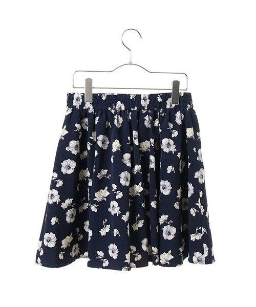 earth music&ecology（アースミュージックアンドエコロジー）の「＜WEB限定大きな・小さなサイズ＞スキスカ フラワーミニスカート（スカート・オフホワイト/イエロー/ネイビー・XS/L）」の9枚目の写真