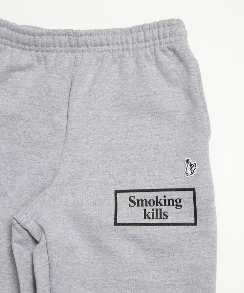 VANQUISH（ヴァンキッシュ）の「Smoking kills スウェットパンツ（パンツ・グレー・S/M/L）」の5枚目の写真